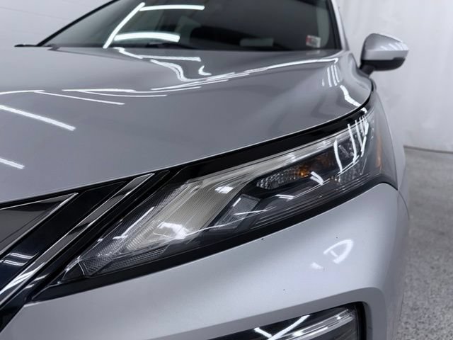 Used 2022 Nissan Rogue SV FWD image 7