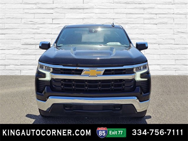 Used 2023 Chevrolet Silverado 1500 LT w/ Protection Package image 2