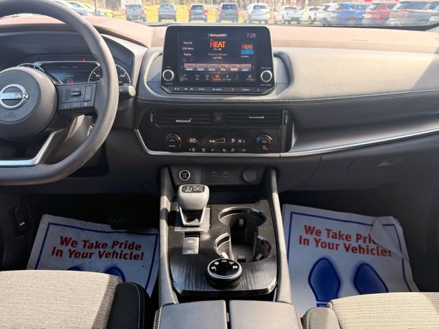 Certified 2023 Nissan Rogue SV image 26