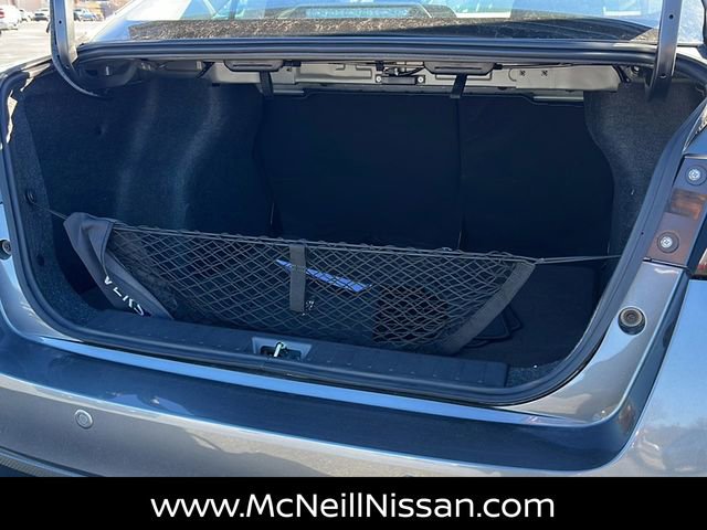 New 2025 Nissan Versa SV image 30