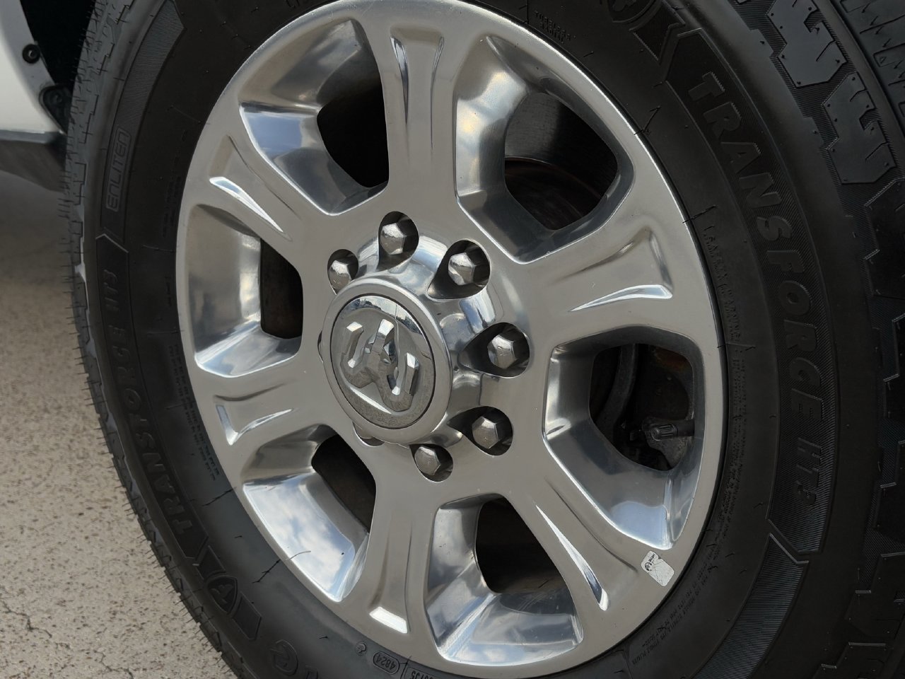Used 2024 RAM 2500 Big Horn AWD/4WD image 11