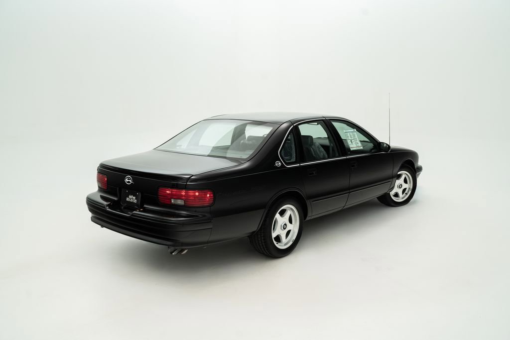 Used 1996 Chevrolet Impala SS image 3