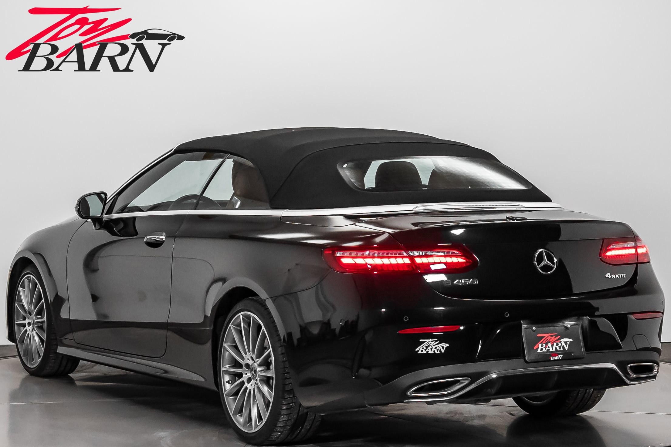 Used 2023 Mercedes-Benz E 450 4MATIC Cabriolet image 11