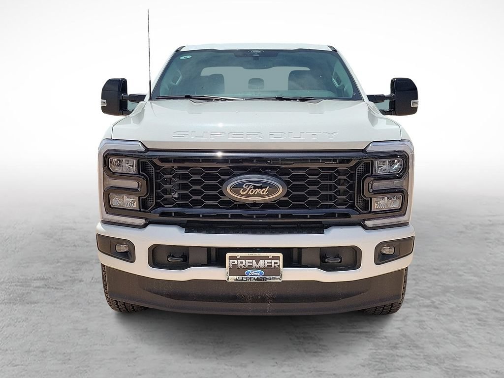 New 2026 Ford F250 Lariat w/ Black Appearance Package AWD/4WD image 3