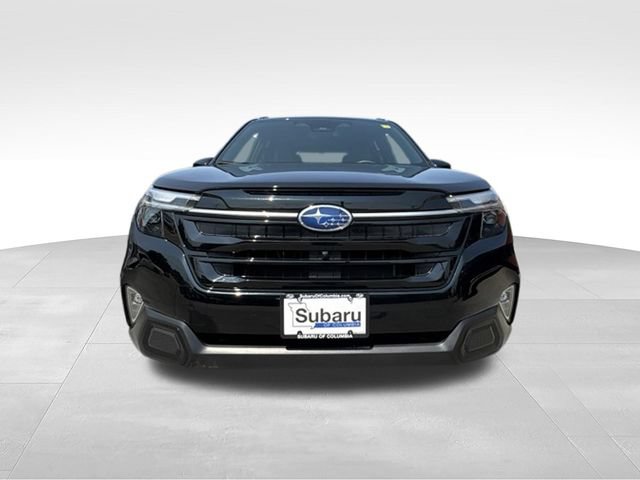 Used 2025 Subaru Forester Touring w/ Popular Package - Touring AWD/4WD image 2