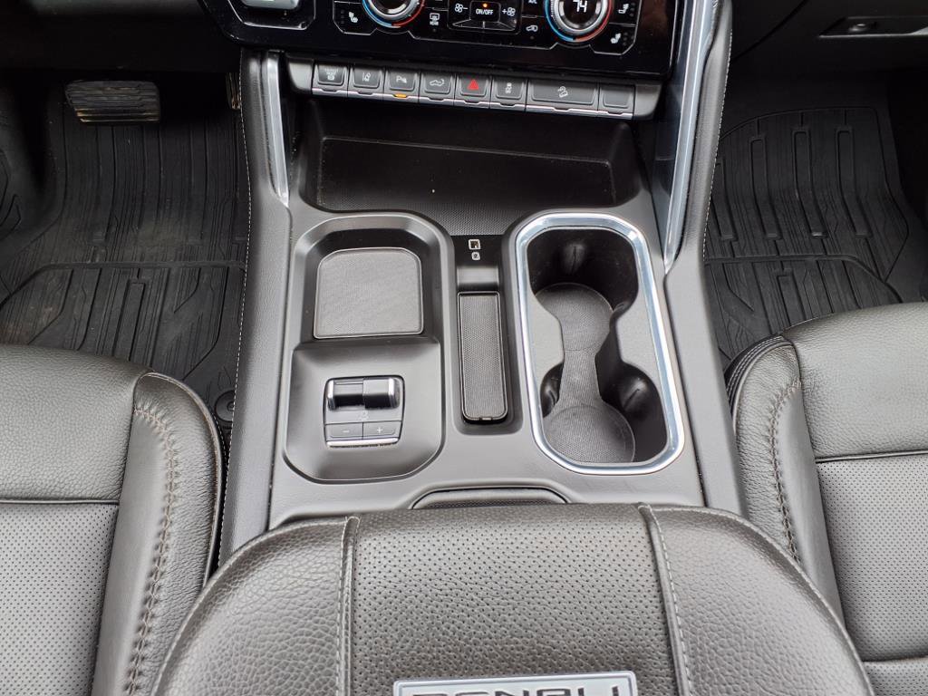 Used 2025 GMC Sierra 2500 Denali w/ Denali Reserve Package image 17