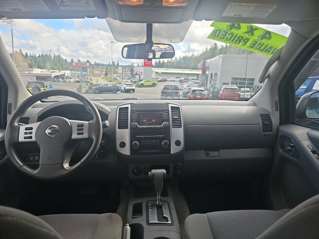 Used 2017 Nissan Frontier SV image 17