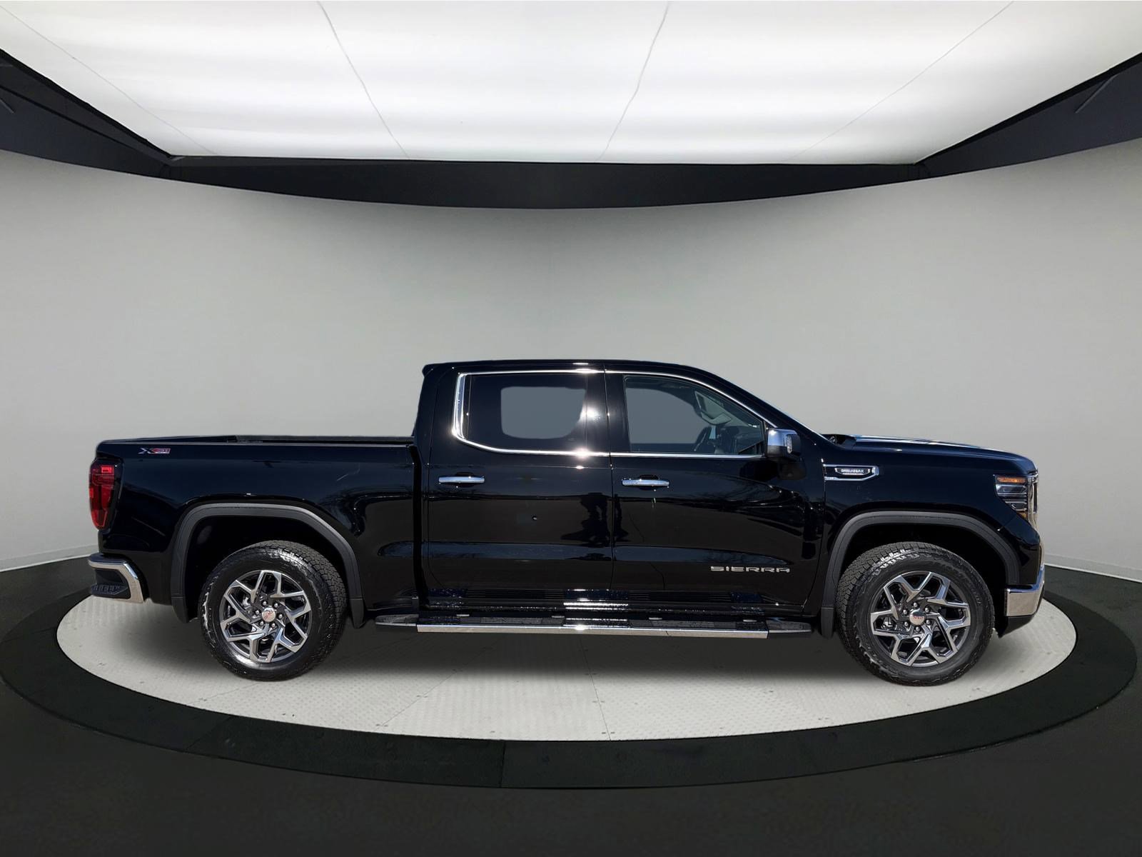 New 2026 GMC Sierra 1500 SLT w/ SLT Premium Plus Package image 7