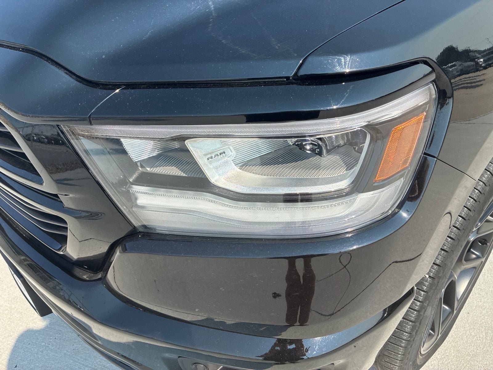 Used 2023 RAM 1500 Laramie AWD/4WD image 10