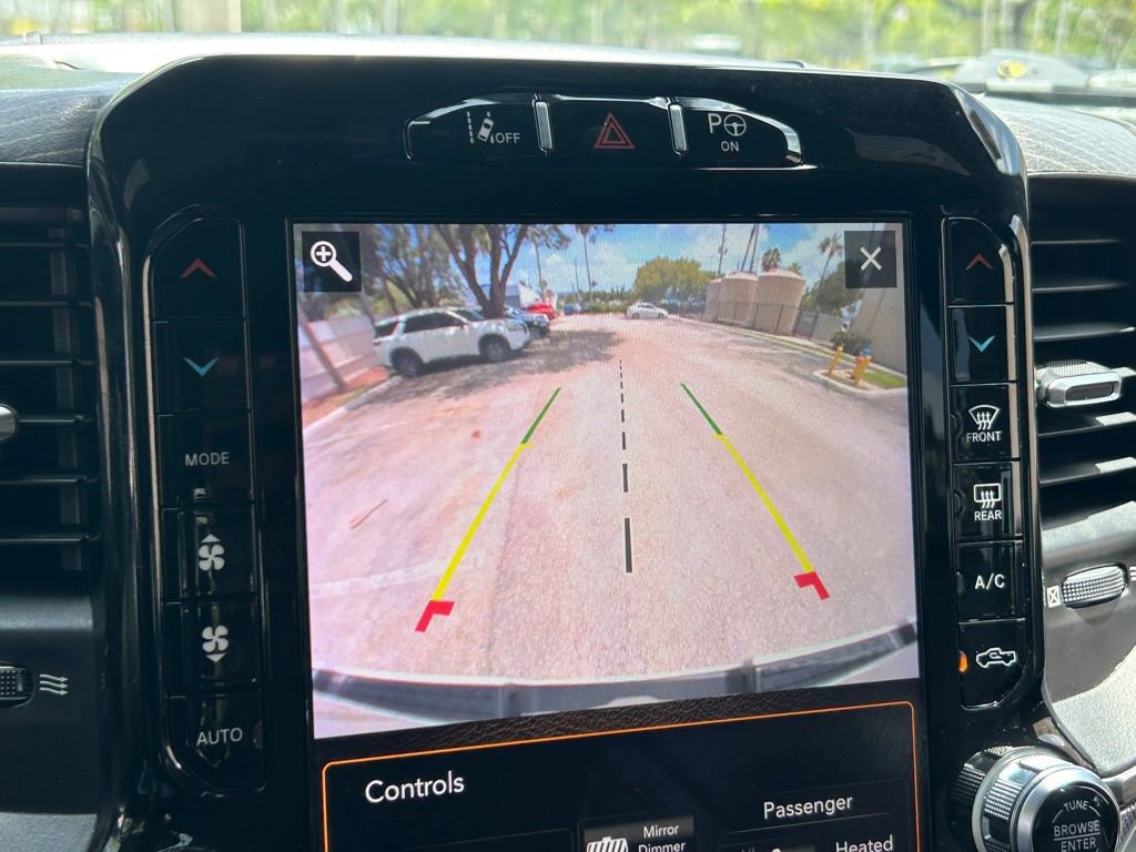 Used 2019 RAM 1500 Limited AWD/4WD image 15