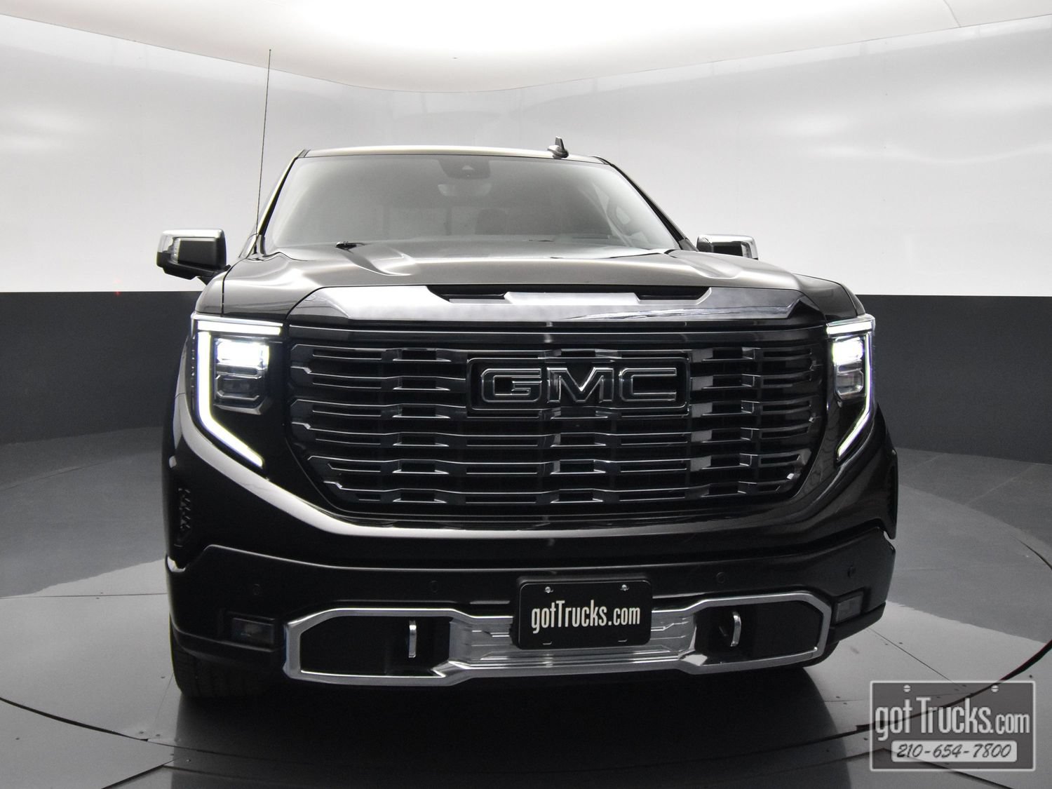 Used 2024 GMC Sierra 1500 Denali Ultimate AWD/4WD image 51