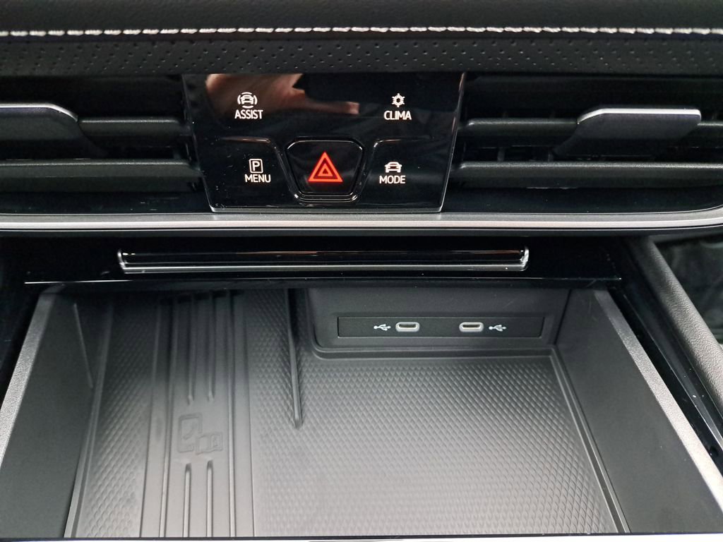 New 2026 Volkswagen Atlas SE AWD/4WD image 21