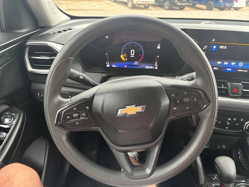 Used 2024 Chevrolet TrailBlazer LT w/ Driver Confidence Package FWD image 12