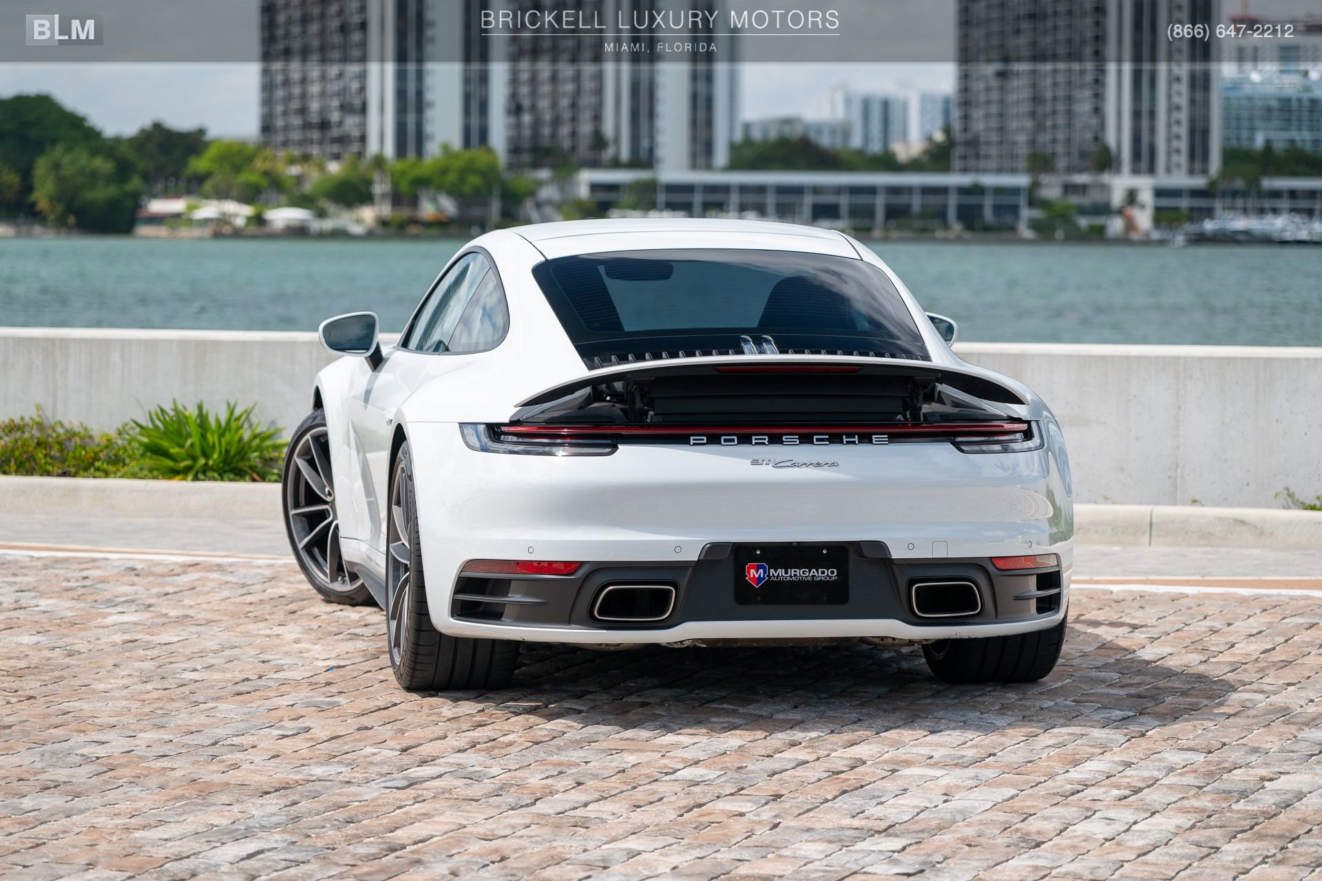 Used 2020 Porsche 911 Carrera RWD image 3