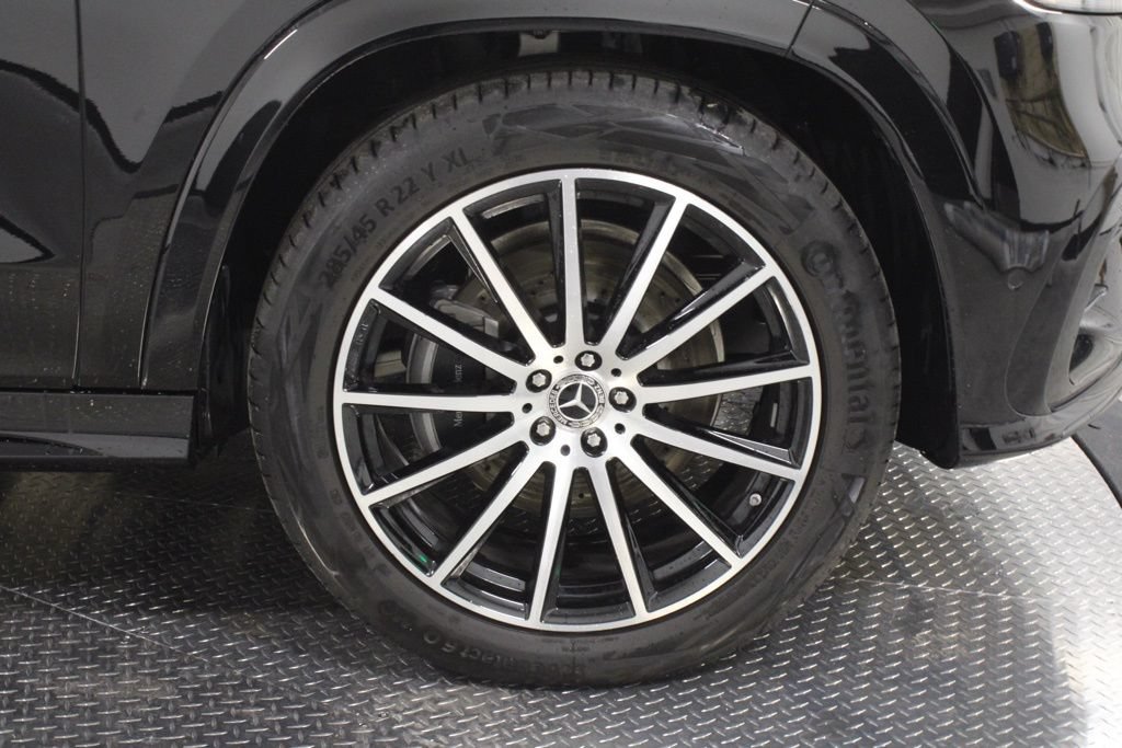 Certified 2025 Mercedes-Benz GLS 450 4MATIC image 15