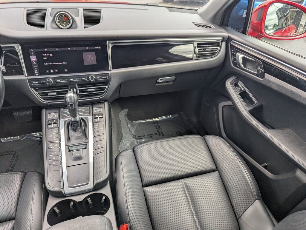 Used 2021 Porsche Macan S w/ Premium Package Plus image 8