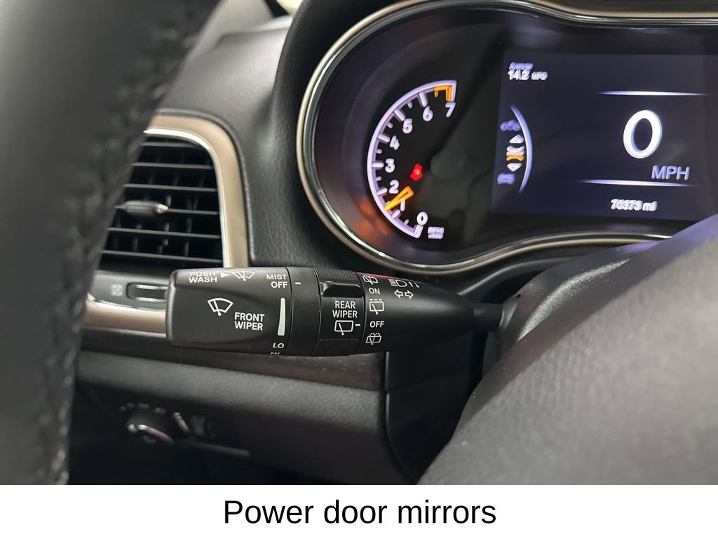 Used 2017 Jeep Grand Cherokee Laredo w/ Quick Order Package 23E image 37