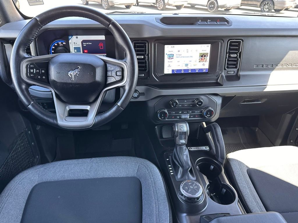 Used 2022 Ford Bronco Big Bend image 4