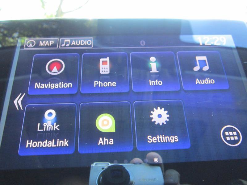 Used 2016 Honda Pilot Touring image 18