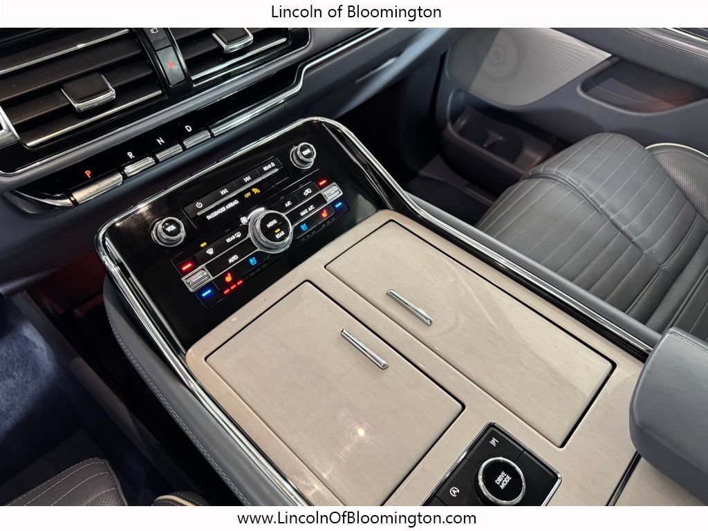 Certified 2023 Lincoln Navigator L Black Label AWD/4WD image 30