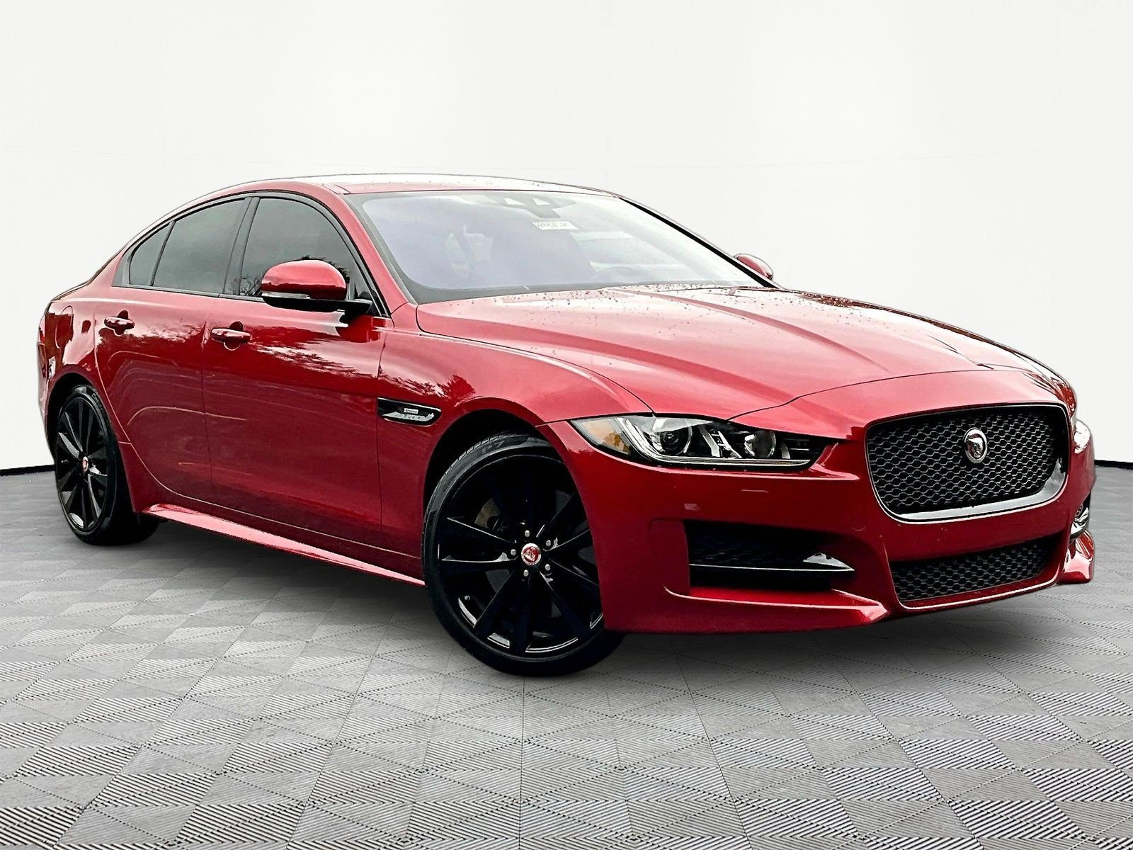 Used 2017 Jaguar XE R-Sport AWD/4WD image 3