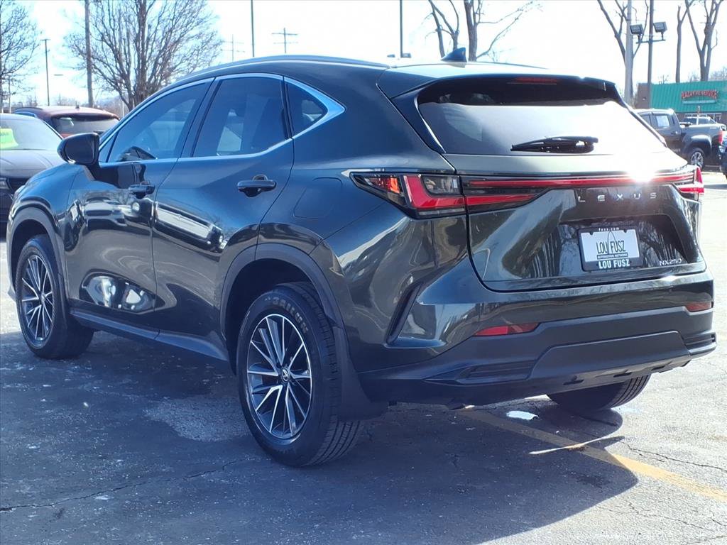 Used 2022 Lexus NX 250 FWD image 6