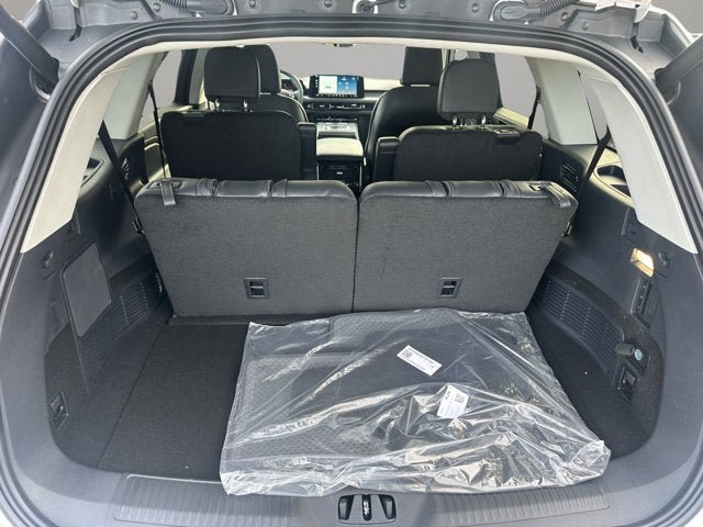 New 2026 Lincoln Aviator AWD image 7