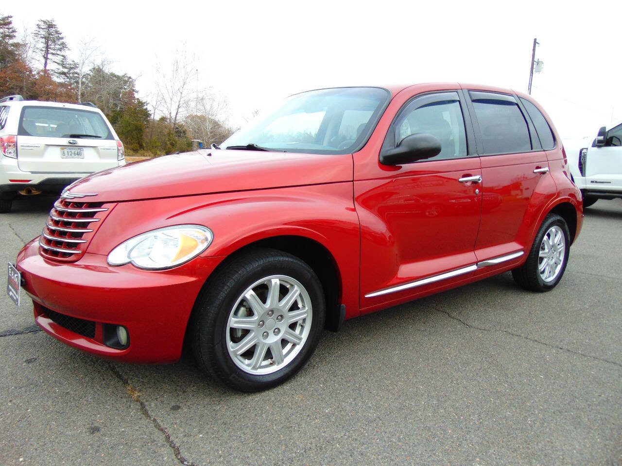 Used 2010 Chrysler PT Cruiser image 25