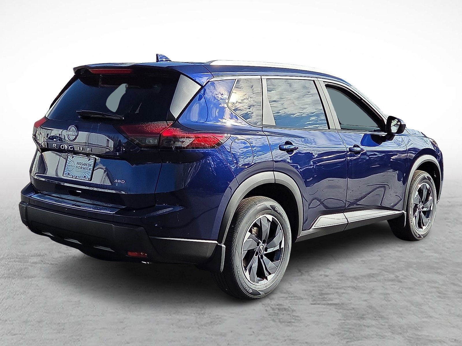 New 2026 Nissan Rogue SV image 4