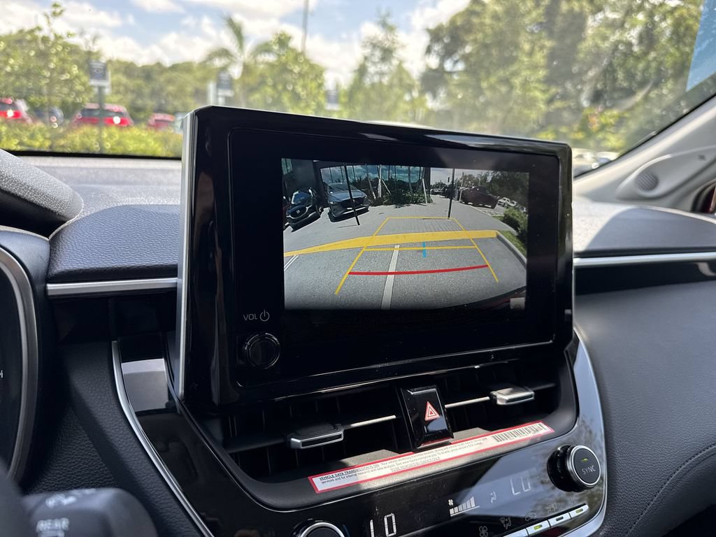 Used 2023 Toyota Corolla Cross XLE w/ Convenience Package FWD image 50