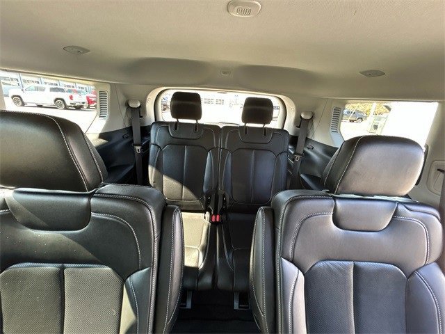 Used 2022 Jeep Grand Cherokee L Limited w/ Luxury Tech Group II image 15