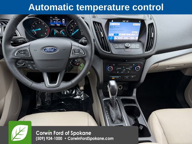 Used 2018 Ford Escape SEL image 3