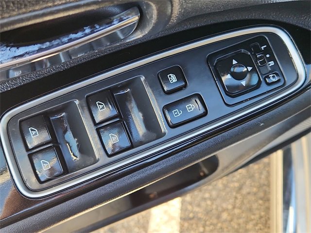 Used 2019 Mitsubishi Outlander GT image 23