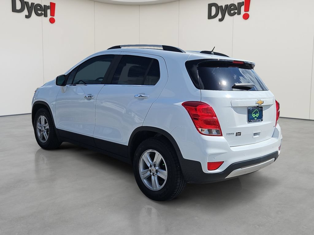 Certified 2020 Chevrolet Trax LT w/ Driver Confidence Package FWD image 3