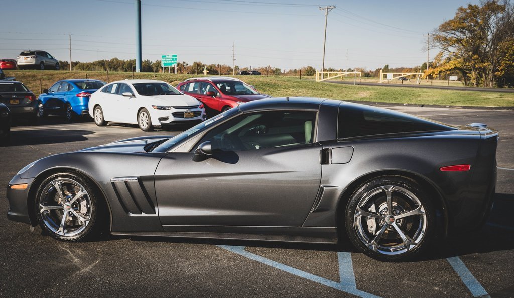 Used 2013 Chevrolet Corvette Grand Sport w/ 3LT Preferred Equipment Group image 21