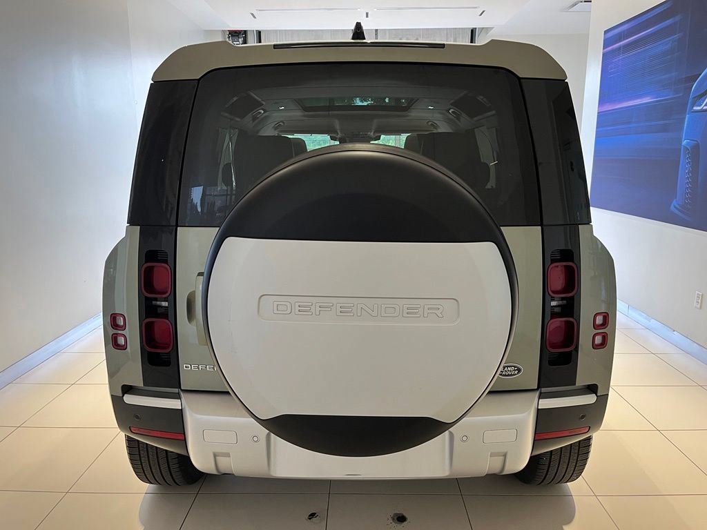 Certified 2020 Land Rover Defender 110 S AWD/4WD image 7