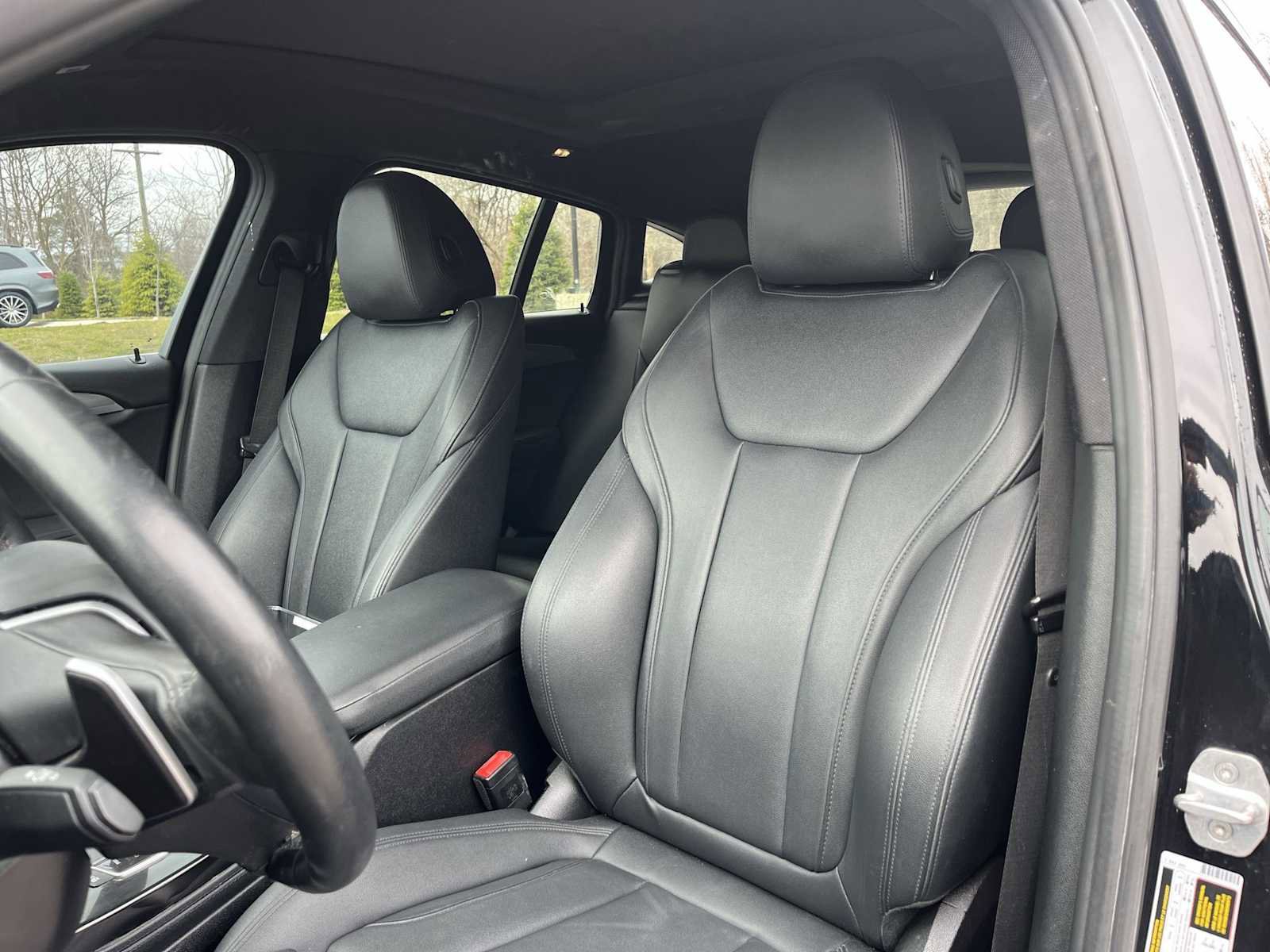 Used 2020 BMW X4 xDrive30i w/ Convenience Package image 30