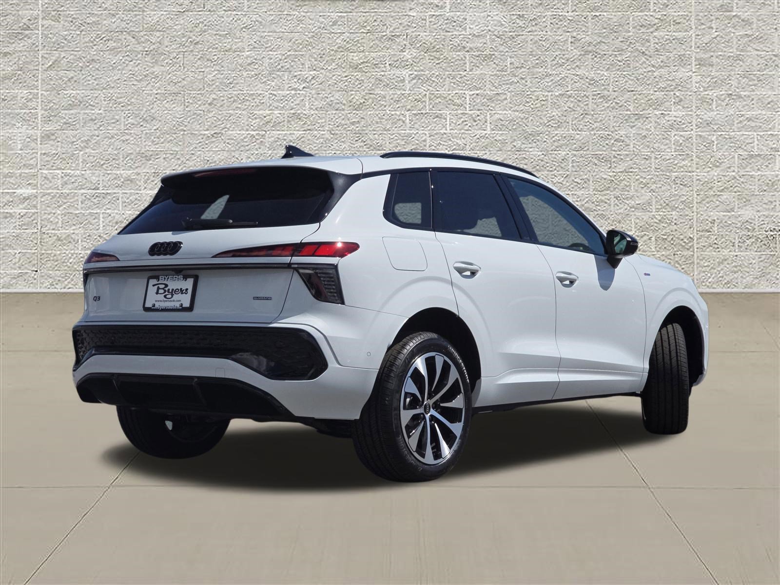 New 2026 Audi Q3 quattro 2.0T AWD/4WD image 7