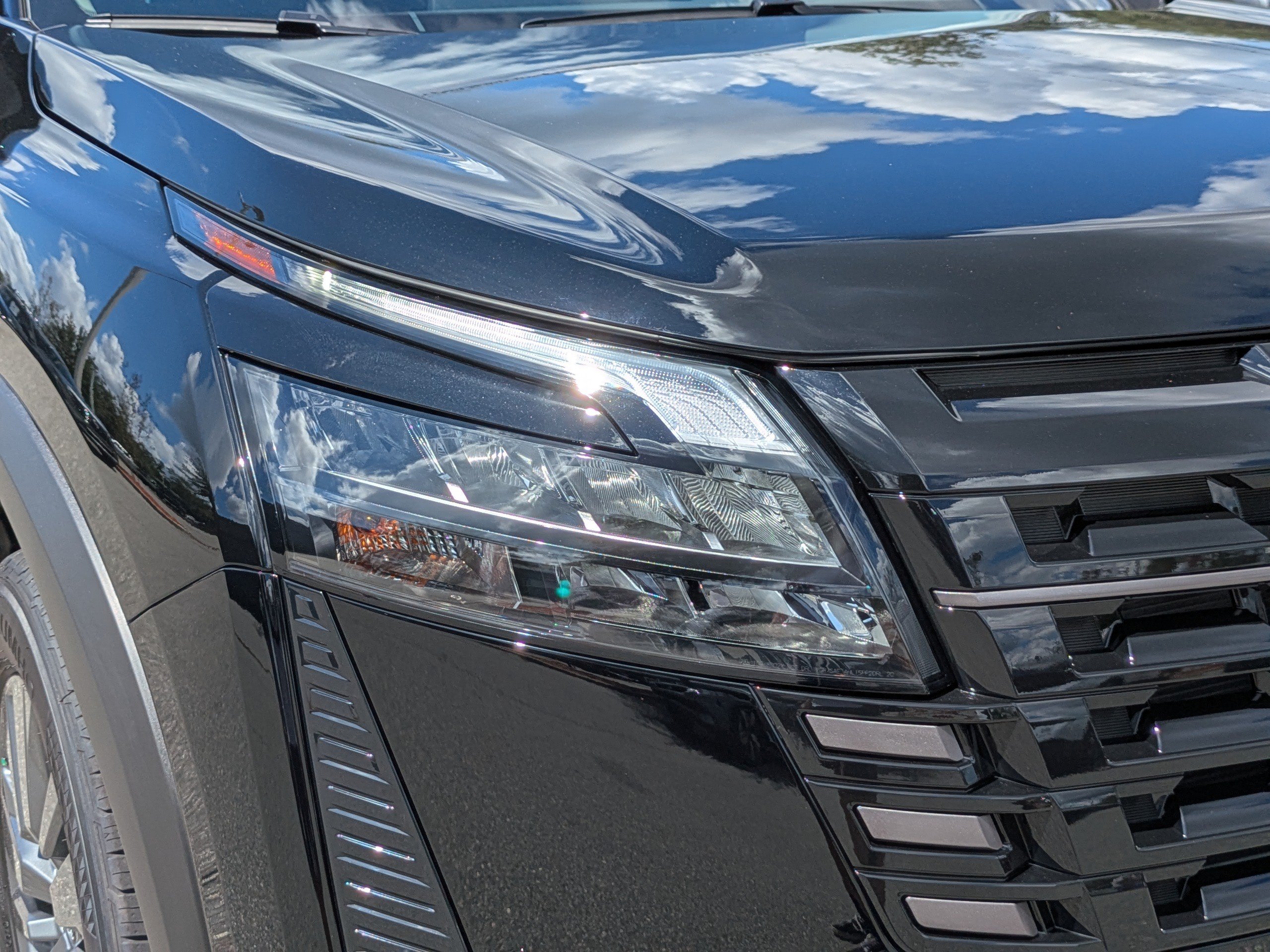New 2026 Nissan Pathfinder SV FWD image 10