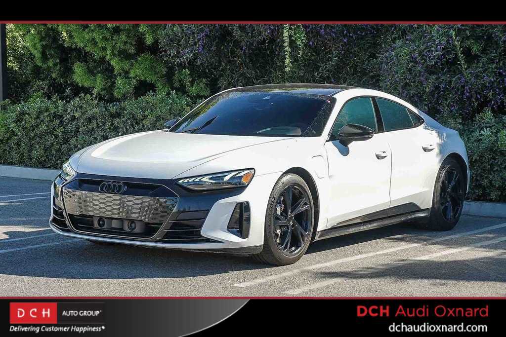 Used 2022 Audi e-tron GT Premium Plus image 1