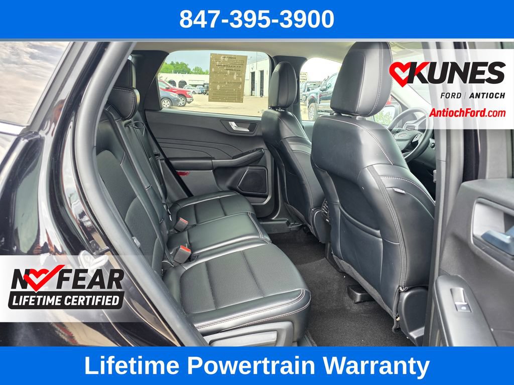 Certified 2025 Ford Escape Platinum AWD/4WD image 28