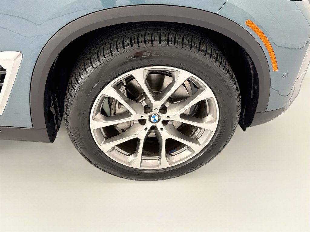 Certified 2024 BMW X5 xDrive40i w/ Executive Package AWD/4WD image 31