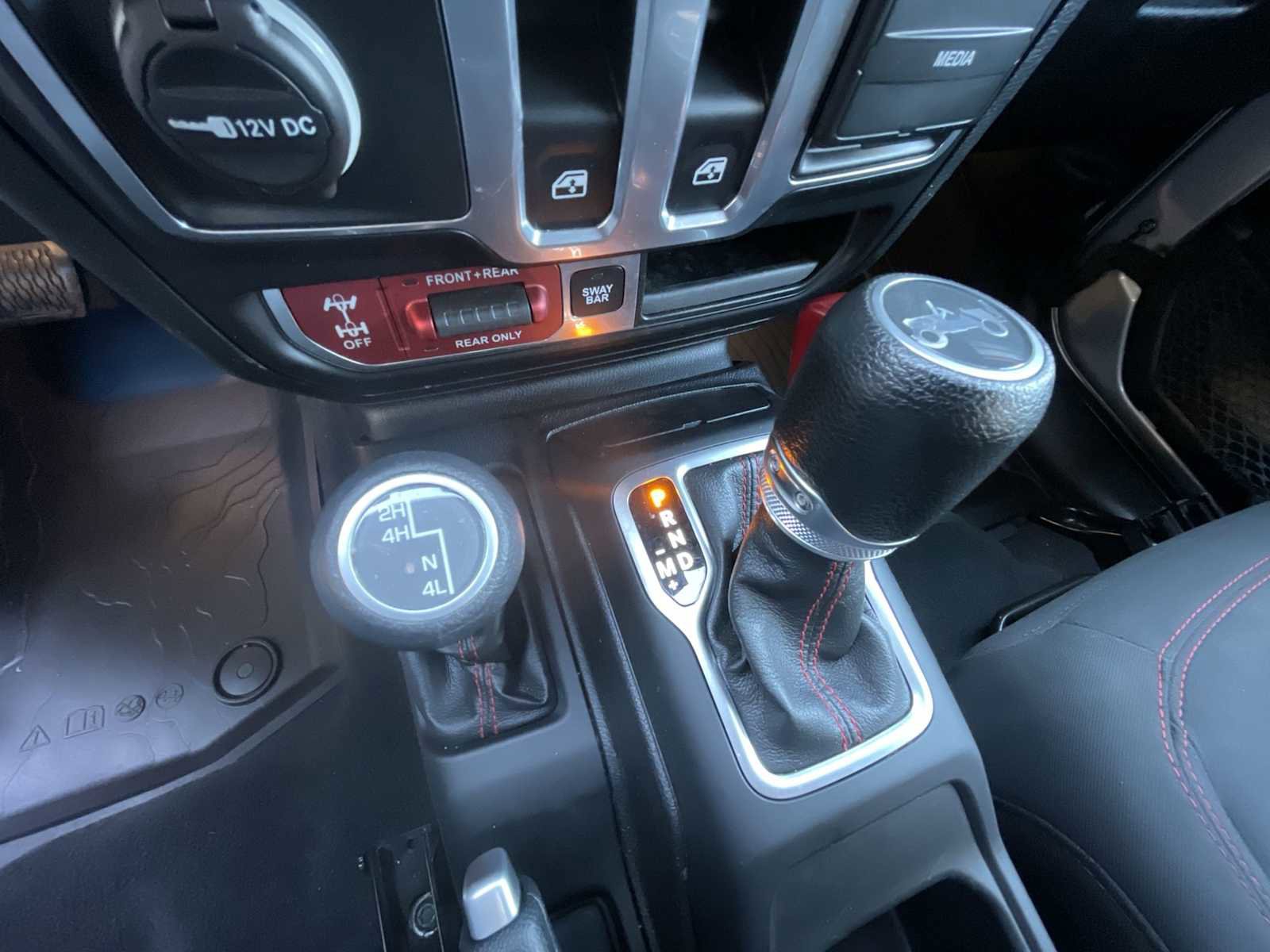 Used 2018 Jeep Wrangler Rubicon image 15