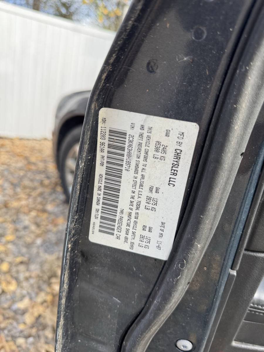 Used 2008 Chrysler 300 C w/ Navigation & Sound Group II RWD image 39