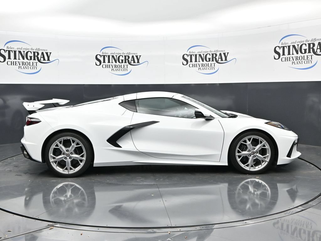 Used 2020 Chevrolet Corvette Stingray Coupe w/ 1LT RWD image 8