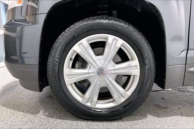 Used 2017 GMC Terrain SLT w/ Open Road Package AWD/4WD image 43