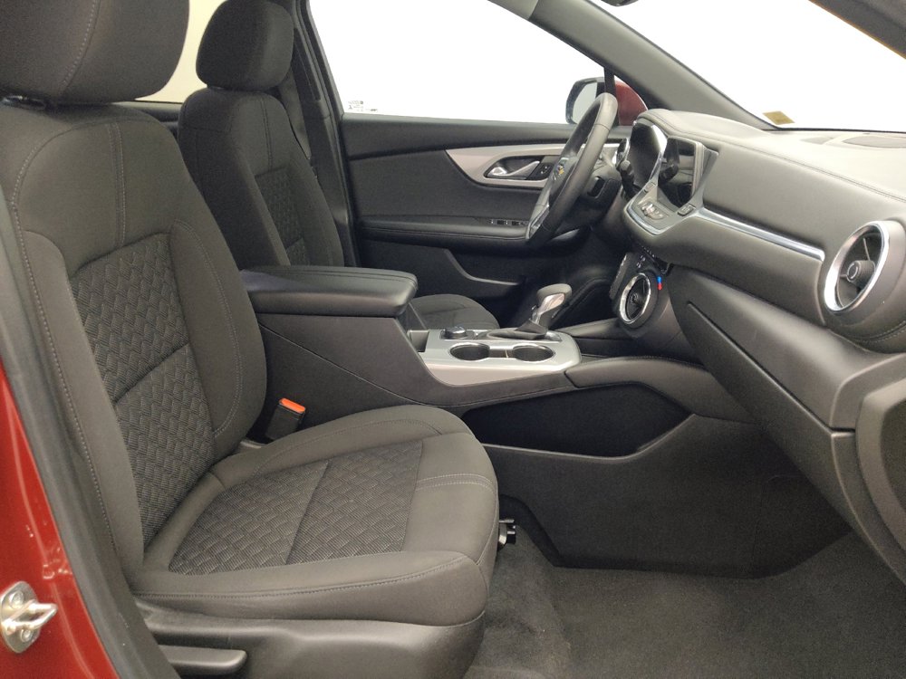 Used 2021 Chevrolet Blazer LT w/ LPO, Black Accent Package FWD image 21