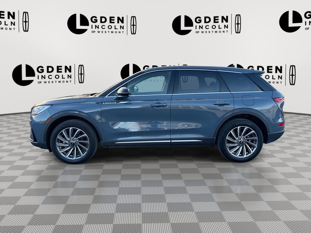 Used 2025 Lincoln Corsair Reserve image 5