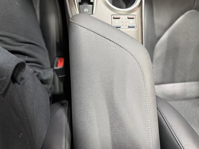 Used 2023 Toyota Camry XLE image 13