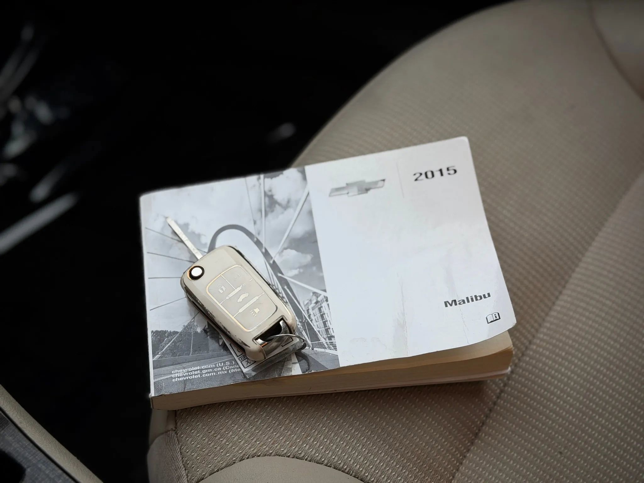 Used 2015 Chevrolet Malibu LT w/ Power Convenience Package image 14